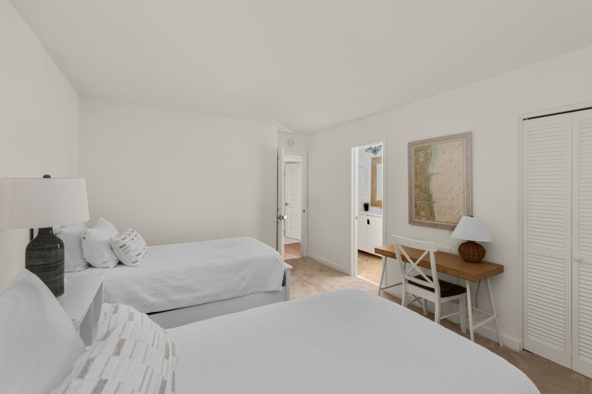 3314 Sea Marsh Road Fernandina Beach, FL 32034 - Photo 20 of 32 a bedroom with a bed and a window