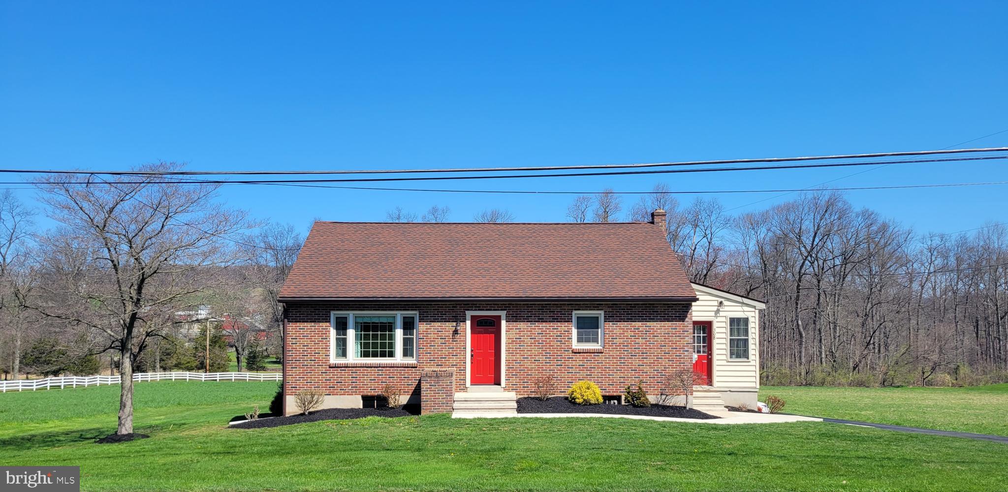 Welcome to 308 Lauschtown Rd!