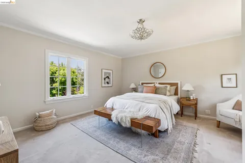 $1,295,000 | 2363 Leimert Boulevard, Oakland, CA 94602