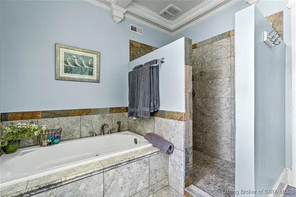 $799,000 | 140 East High Street, Jeffersonville, IN 47130