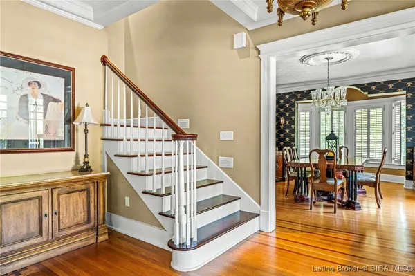 $799,000 | 140 East High Street, Jeffersonville, IN 47130