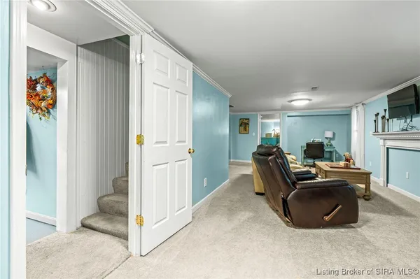 $799,000 | 140 East High Street, Jeffersonville, IN 47130