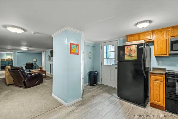 $799,000 | 140 East High Street, Jeffersonville, IN 47130