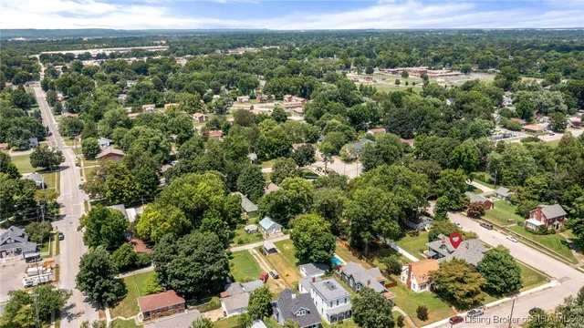 $799,000 | 140 East High Street, Jeffersonville, IN 47130