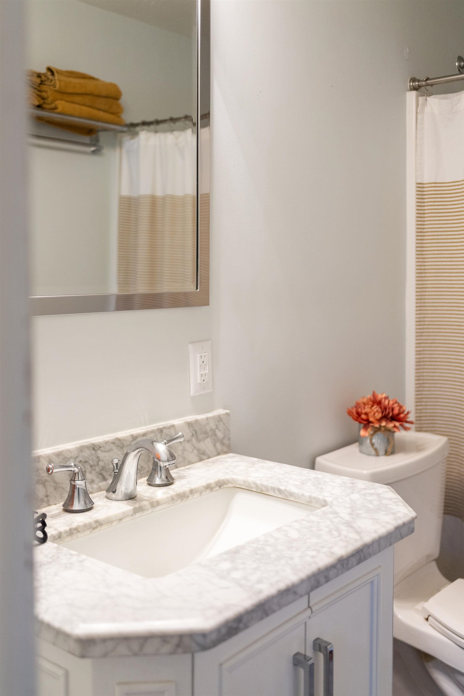 3739 Stony Point Road Charlottesville, VA 22911 - Photo 37 of 72 a bathroom with a granite countertop sink and a mirror
