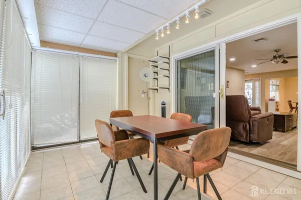 $360,000 | 110 C Chatham Drive, Monroe Township, NJ 08831