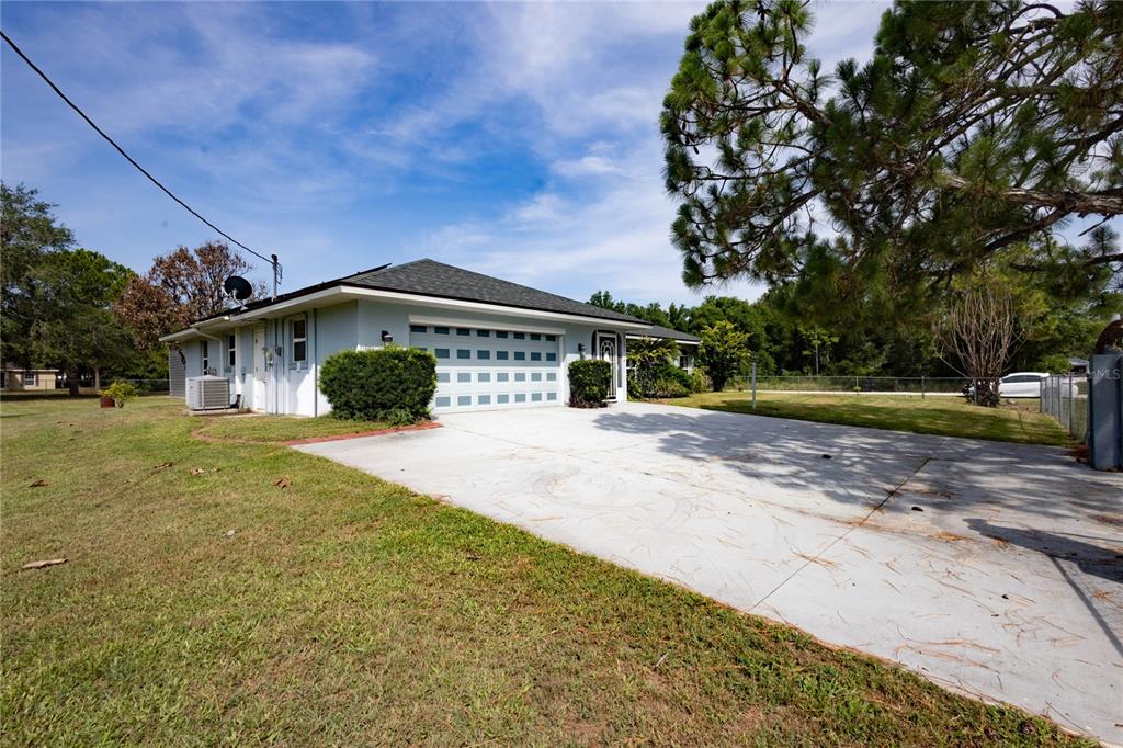 2291 Primrose Road Avon Park, FL 33825 - Photo 3 of 24