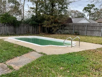 $180,000 | 325 Cawthorn Drive, Slidell, LA 70458