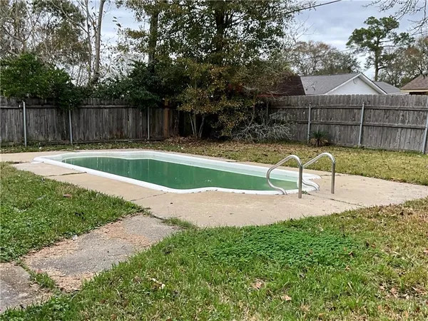 $160,000 | 325 Cawthorn Drive, Slidell, LA 70458