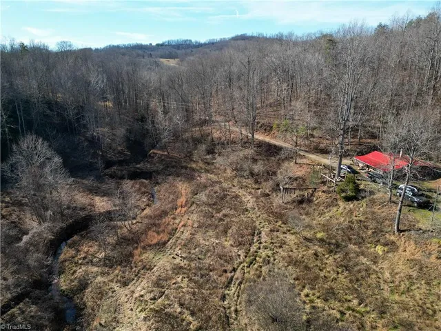 $189,900 | 203 Brannock Lane, Mount Airy, NC 27030