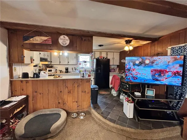 $189,900 | 203 Brannock Lane, Mount Airy, NC 27030