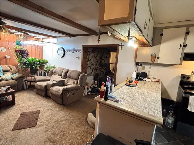 $189,900 | 203 Brannock Lane, Mount Airy, NC 27030