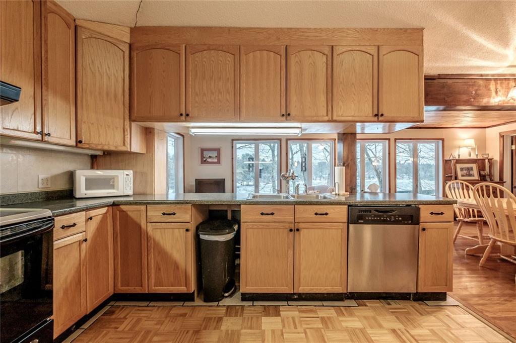 71 Middle Jam Road Gorham, ME 04038 - Photo 9 of 32 Photo