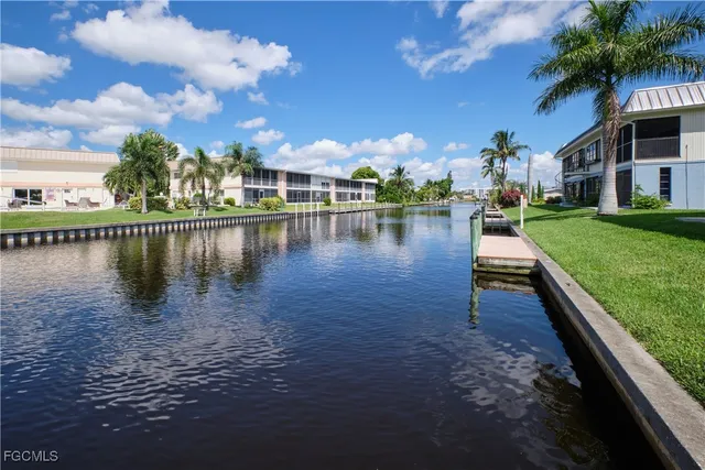 a view of a lake with houses