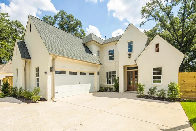 $939,000 | 352 Avon Road, Memphis, TN 38117