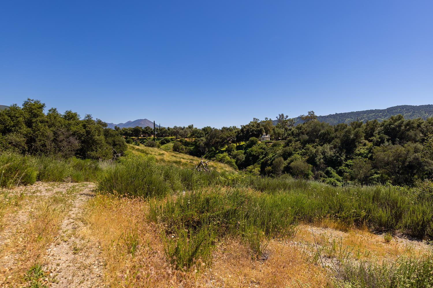 12661 Highwinds Road Ojai, CA 93023 - Photo 9 of 11