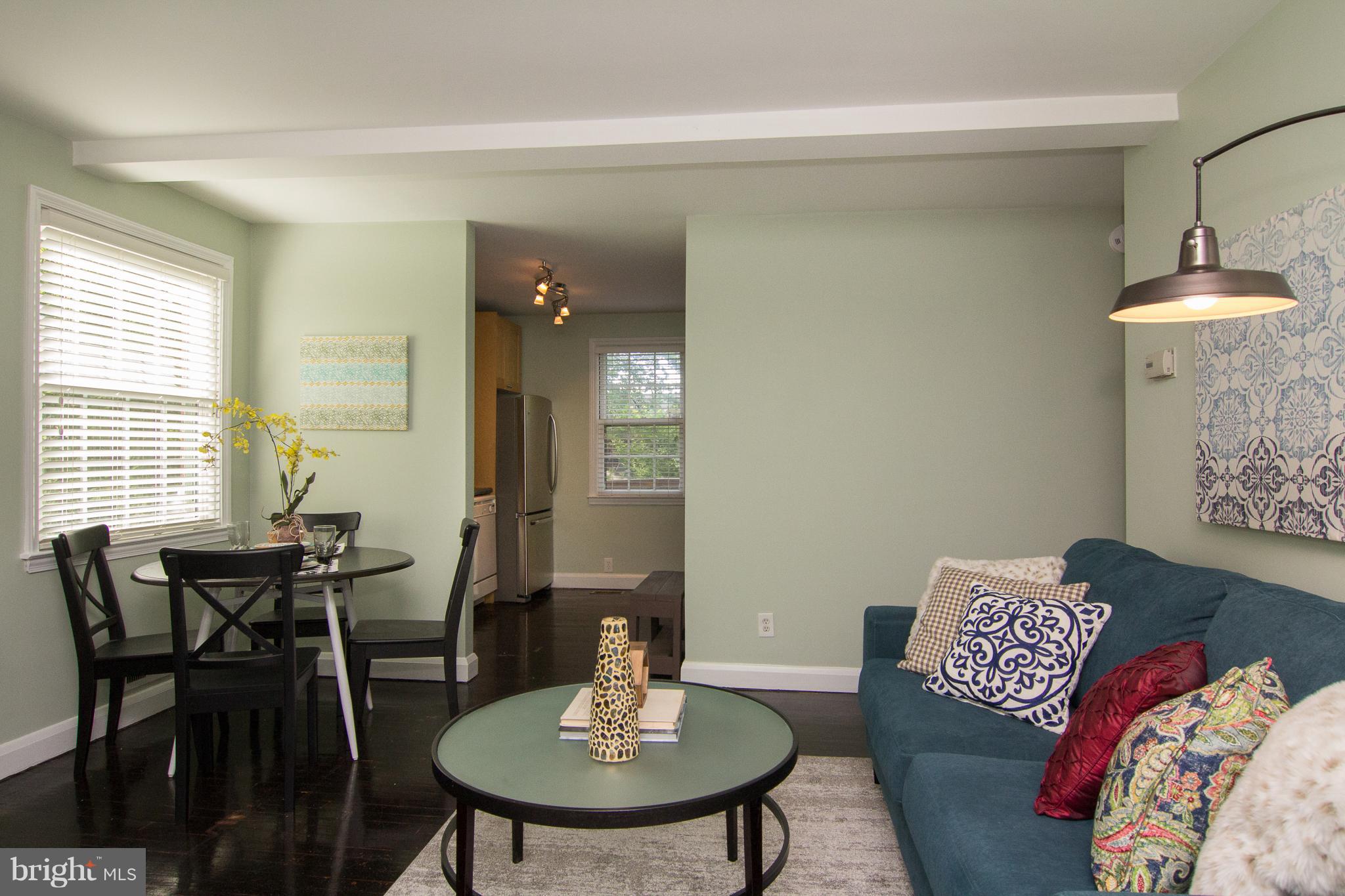 713 Overbrook Road Baltimore, MD 21212 - Photo 8 of 30 a workspace with furniture and window