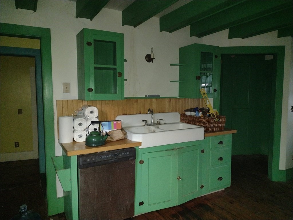 16 Parish Hill Road Granby, MA 01033 - Photo 16 of 25 Gallery Image 16