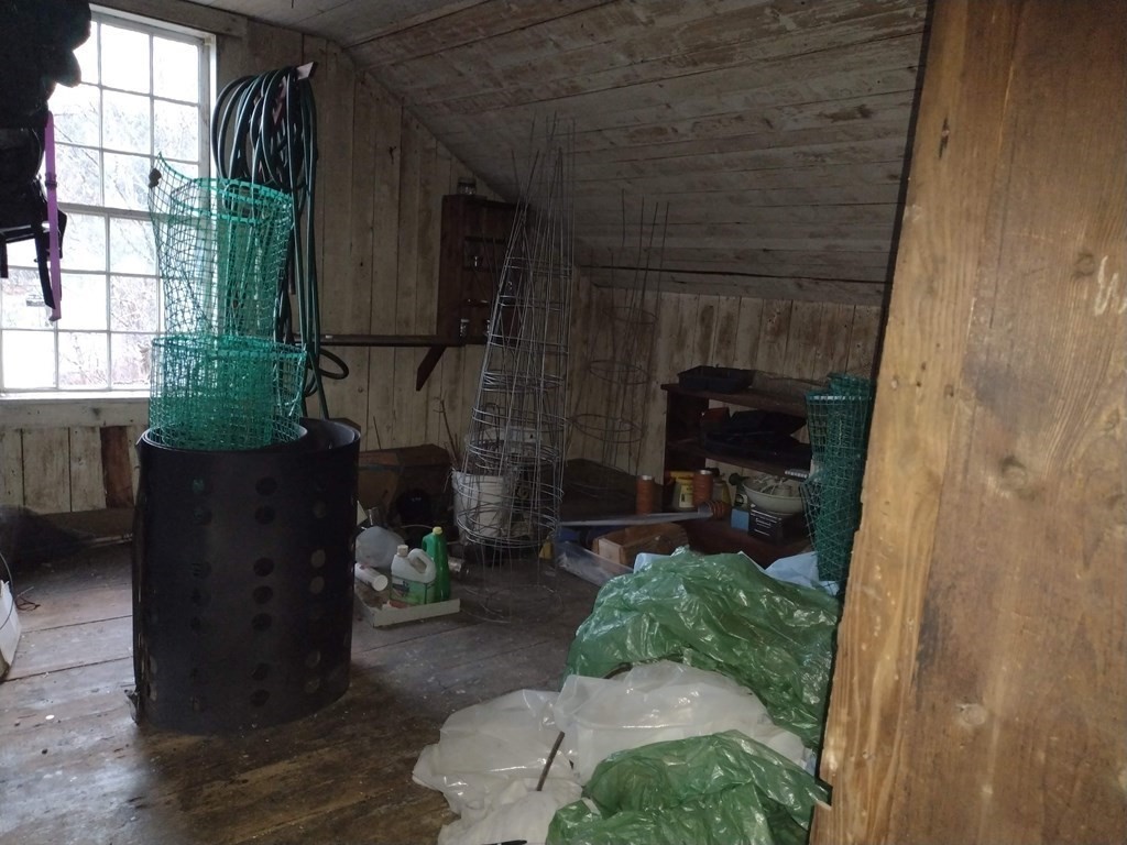 16 Parish Hill Road Granby, MA 01033 - Photo 21 of 25 Gallery Image 21