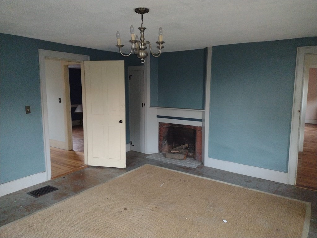 16 Parish Hill Road Granby, MA 01033 - Photo 8 of 25 Gallery Image 8