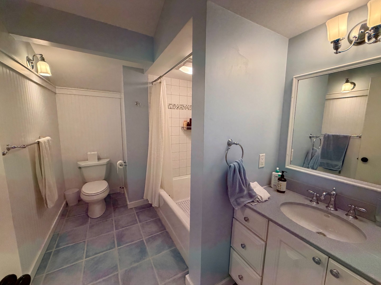 12 Brook Hollow Road West Tisbury, MA 02568 - Photo 16 of 34