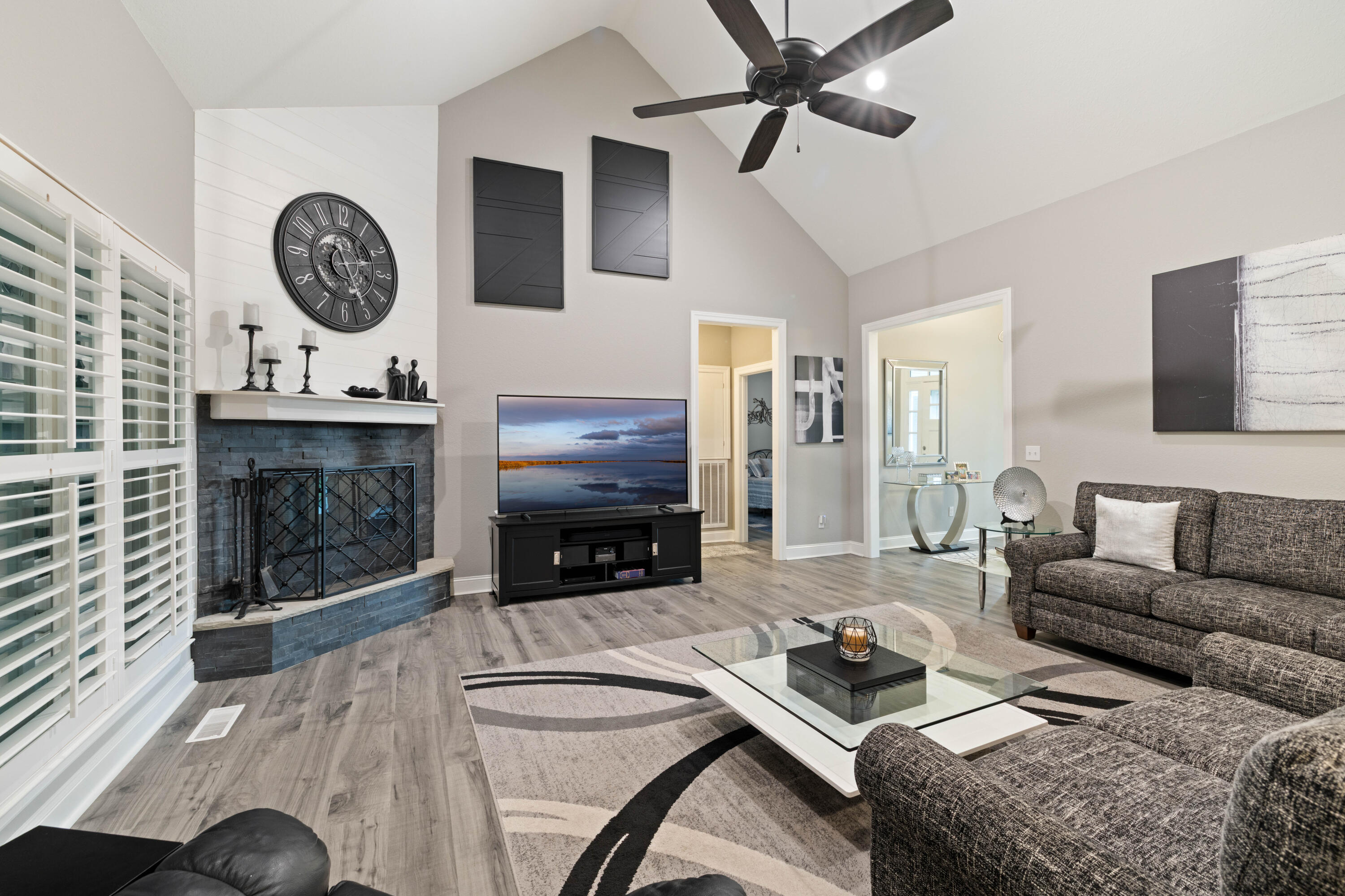 195 Fredonia Farm Road Dunlap, TN 37327 - Photo 11 of 54 Living Room - 1