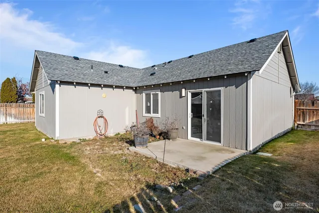 $330,000 | 247 H Street Southeast, Ephrata, WA 98823