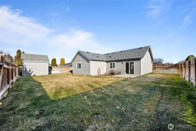 $330,000 | 247 H Street Southeast, Ephrata, WA 98823