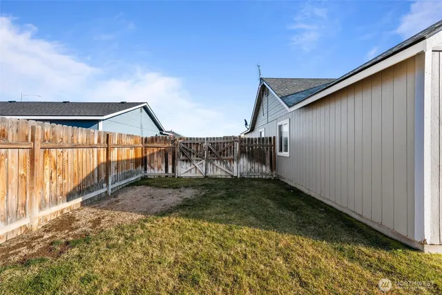 $330,000 | 247 H Street Southeast, Ephrata, WA 98823