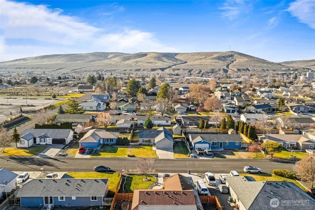 $330,000 | 247 H Street Southeast, Ephrata, WA 98823