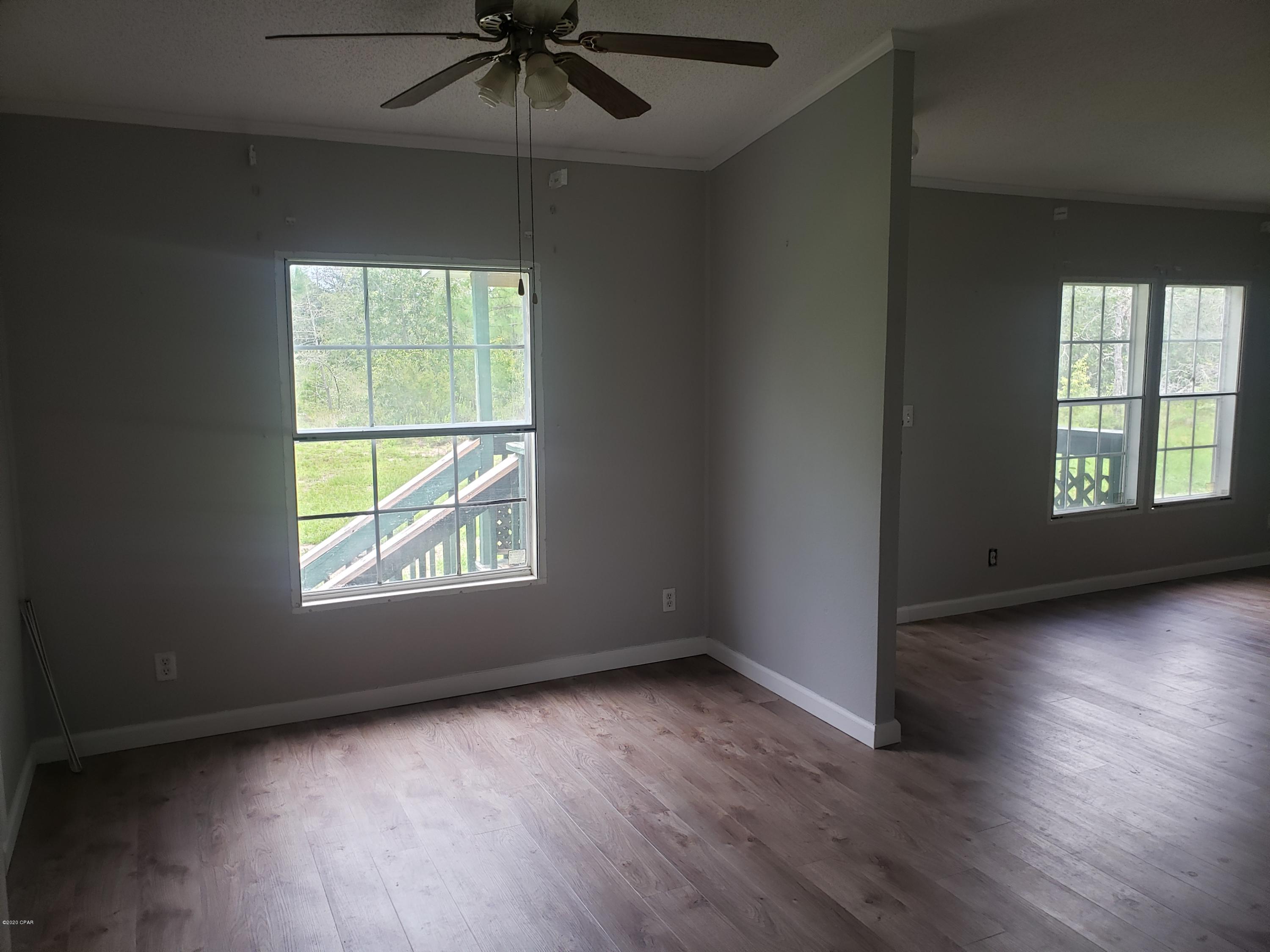 20212 Ring Road Fountain, FL 32438 - Photo 5 of 25 Gallery Image 5