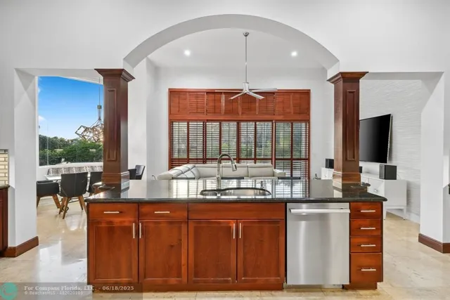 a view of a house with a outdoor space