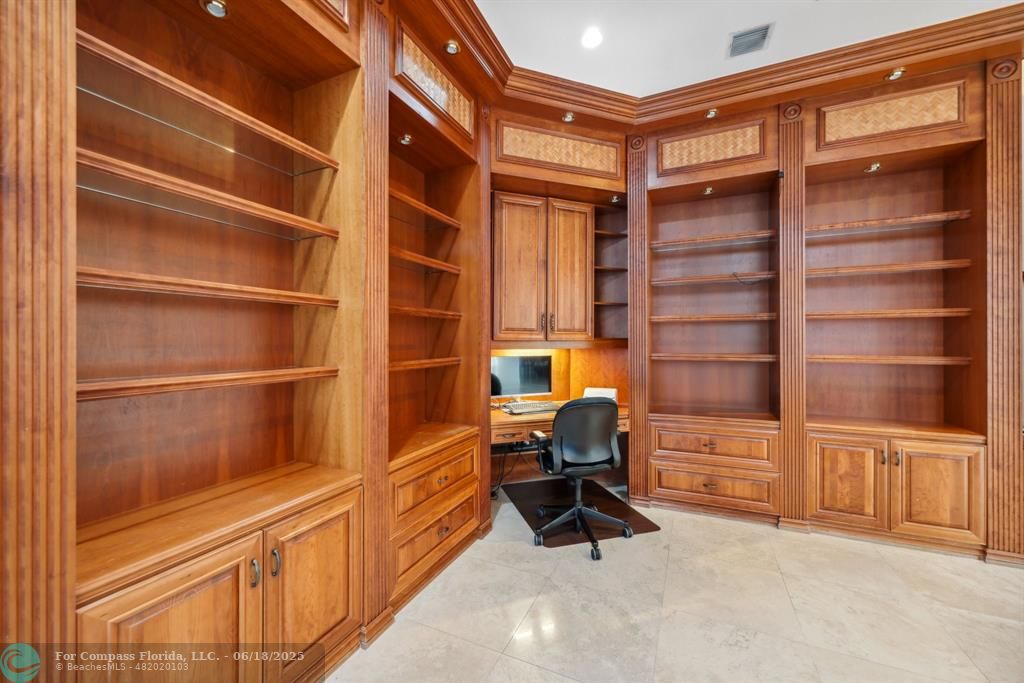 2753 West Stonebrook Circle Davie, FL 33330 - Photo 32 of 88