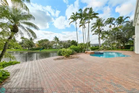 $2,499,999 | 2753 West Stonebrook Circle, Davie, FL 33330