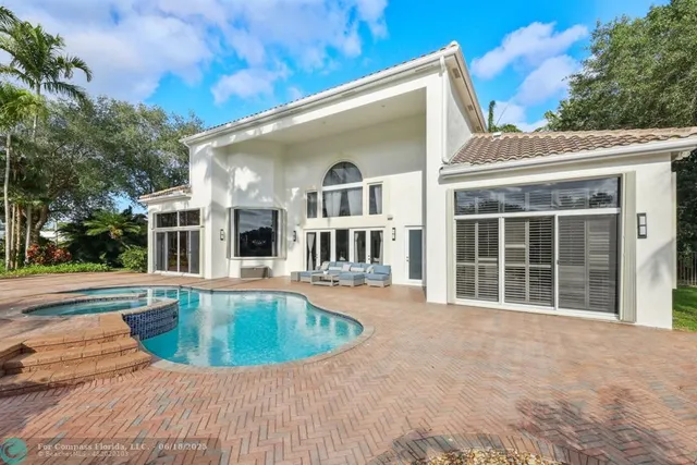 $2,579,000 | 2753 West Stonebrook Circle, Davie, FL 33330