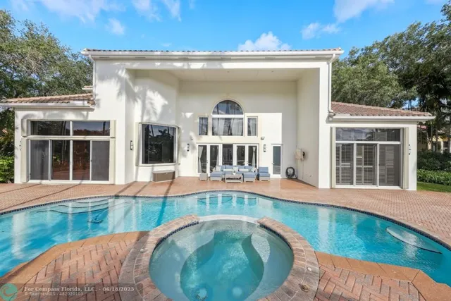 $2,579,000 | 2753 West Stonebrook Circle, Davie, FL 33330