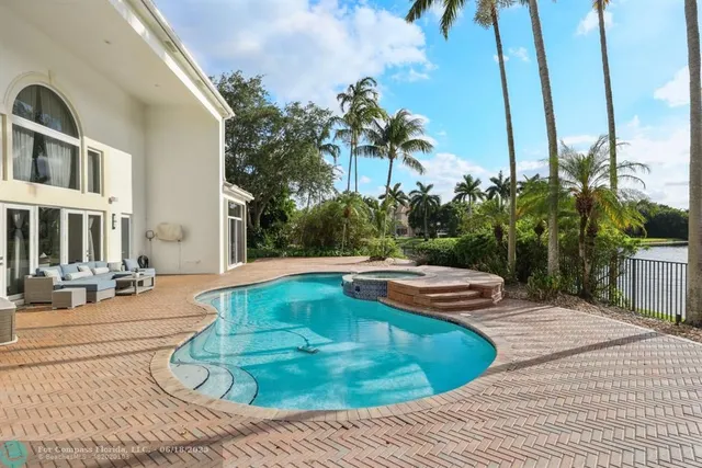 $2,579,000 | 2753 West Stonebrook Circle, Davie, FL 33330