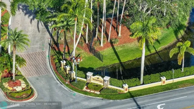 $2,579,000 | 2753 West Stonebrook Circle, Davie, FL 33330