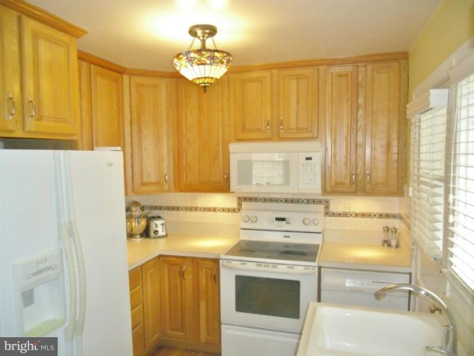 10011 Sutherland Road Silver Spring, MD 20901 - Photo 12 of 18 Kitchen
