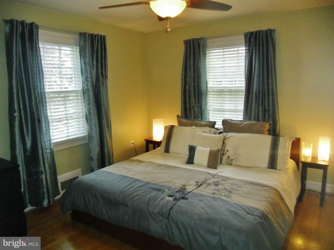 10011 Sutherland Road Silver Spring, MD 20901 - Photo 4 of 18 Bedroom