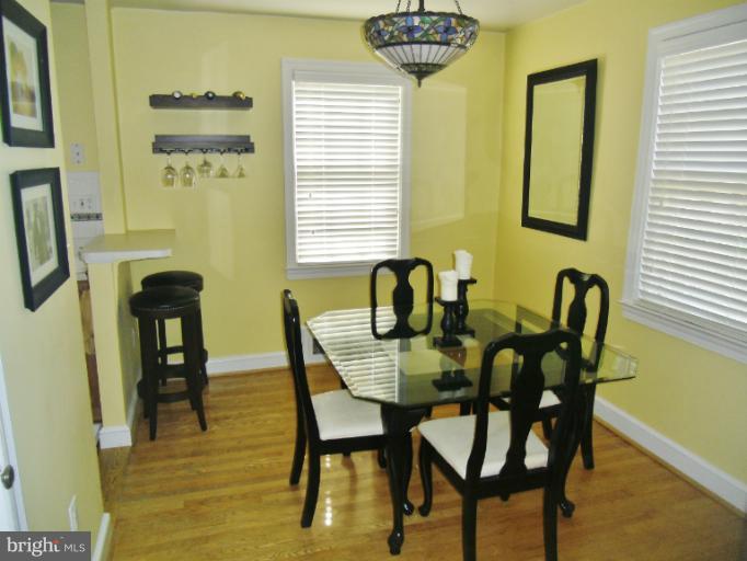 10011 Sutherland Road Silver Spring, MD 20901 - Photo 10 of 18 Dining Room