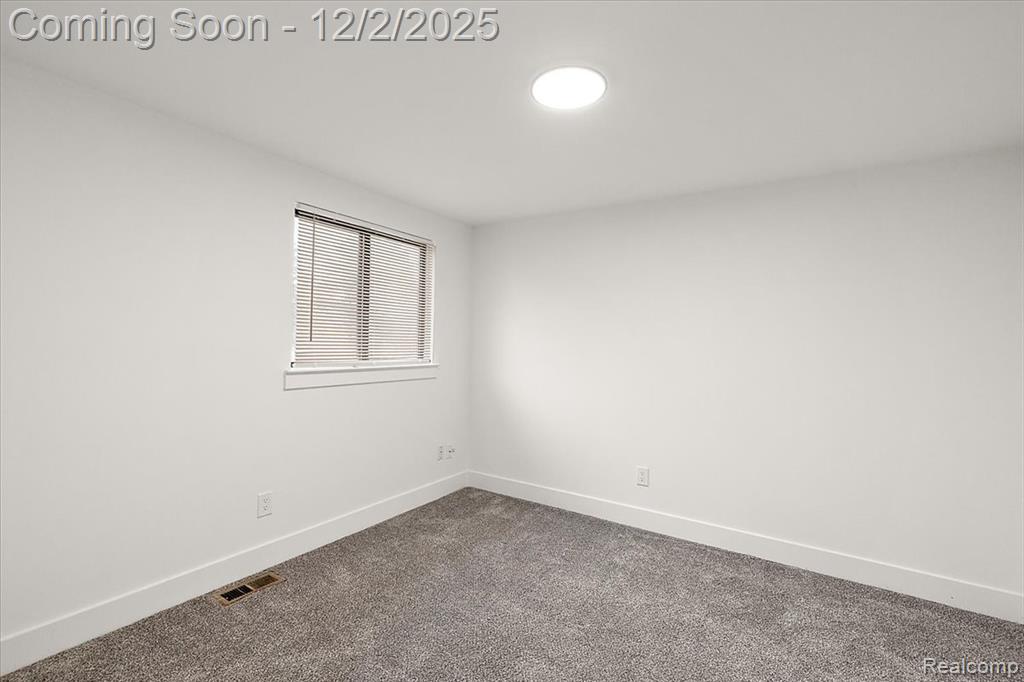 23588 Lahser Road Southfield, MI 48033 - Photo 15 of 22 Gallery Image 15