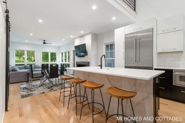 $1,489,800 | 702 Lake Street, Saugatuck, MI 49453