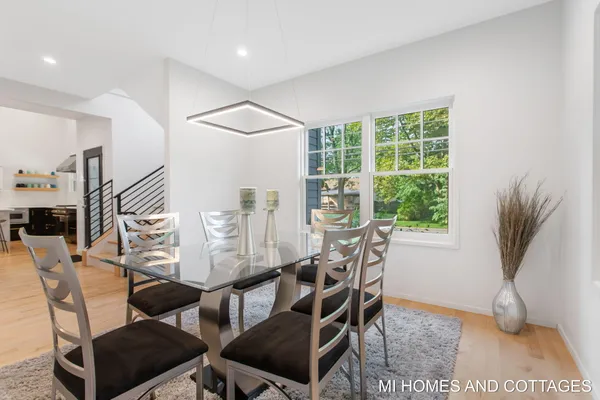 $1,489,800 | 702 Lake Street, Saugatuck, MI 49453