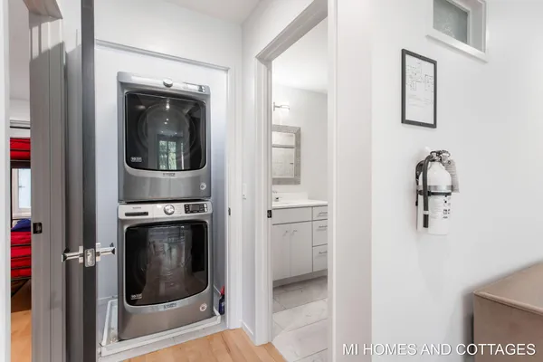 $1,489,800 | 702 Lake Street, Saugatuck, MI 49453