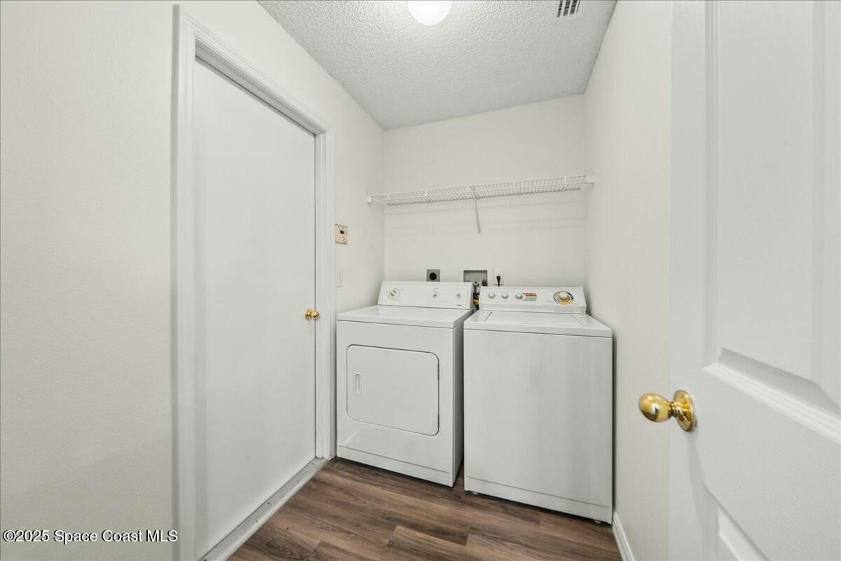 975 Castile Road Southeast Palm Bay, FL 32909 - Photo 20 of 24 tempImageTXDMZi