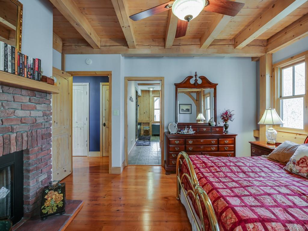 876 Fjord Road Rosman, NC 28772 - Photo 12 of 46 Gallery Image 12