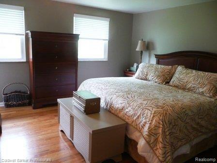 6473 Oakhill Road Clarkston, MI 48348 - Photo 12 of 24 Master Bedroom