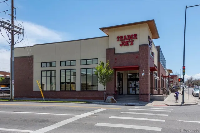 $1,995 | 1155 Ash Street, Unit 1101, Denver, CO 80220