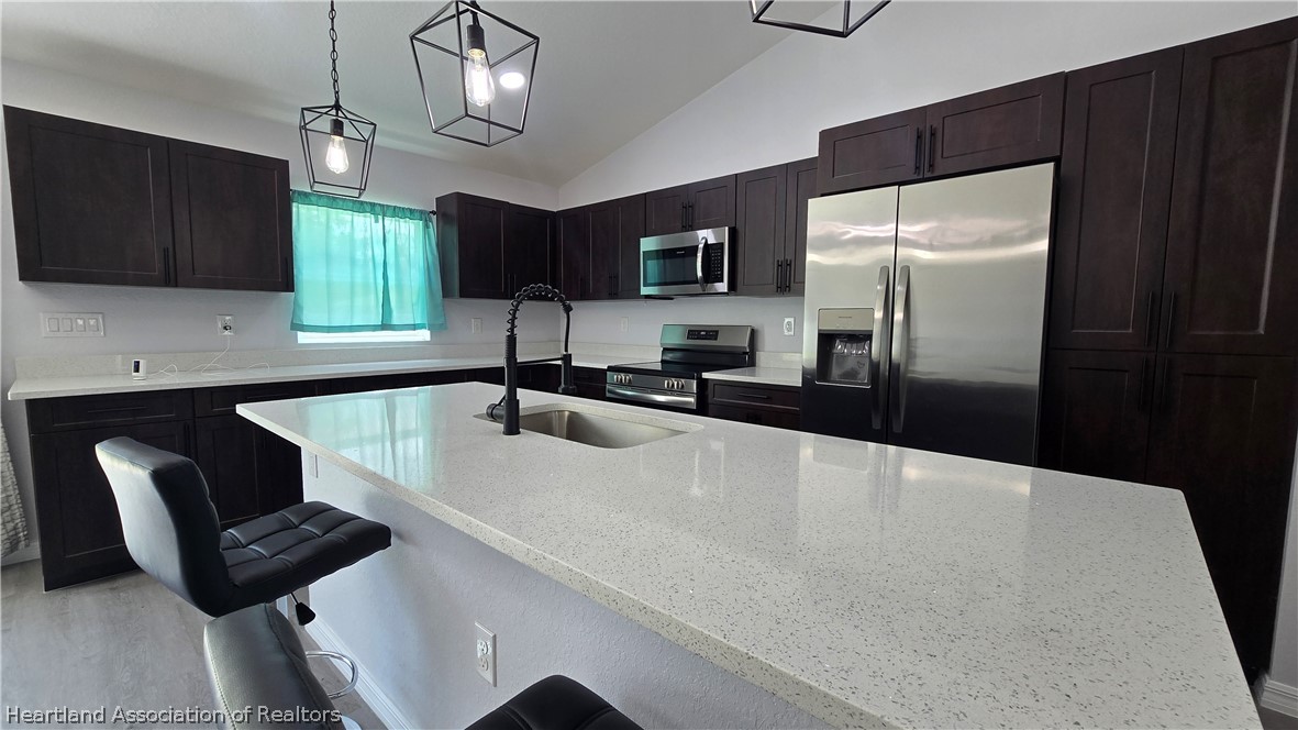 1870 North Zenith Road Avon Park, FL 33825 - Photo 5 of 38 Gallery Image 5
